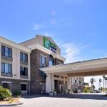 Fantasy Springs Casino Hotels - Holiday Inn Express Indio