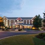 Henderson Stadium Hotels - Hilton Garden Inn Macon / Mercer University