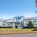 Stranahan Theater Hotels - Comfort Inn & Suites Maumee