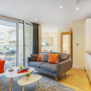 Two Bedroom Apartments in Limehouse