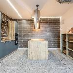 The Executive Industrial Loft - Madrid Rio - High End Kitchen Alquiler Temporal Madrid