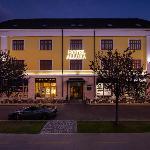 Hotel Allora