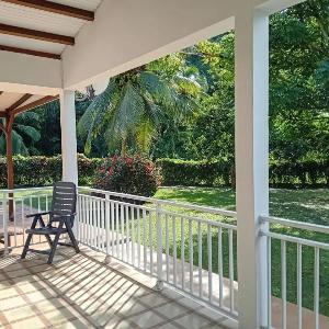 Appartement confortable avec jacuzzi à Le Gosier 70 m²