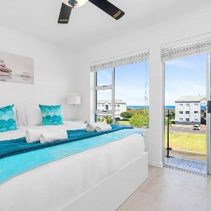 Big Bay Beach Club H23