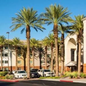 Candlewood Suites Hotel