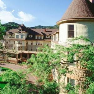 Cliff House at Pikes Peak