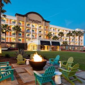 DoubleTree by Hilton Galveston Beach