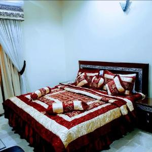 Galaxy Inn Karachi Guest House