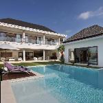 Villa Istana Putih by Nakula
