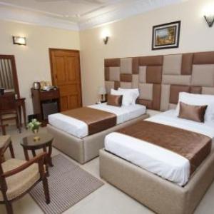World Inn Hotel