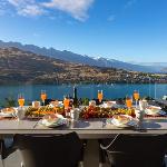 Aurora Lodge- AC- Free Parking- Hot Tub- BBQ Queenstown