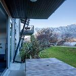 Villa Mantra- Free Parking- AC- Direct Lake Access Queenstown 