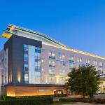 Dr Pepper Arena Hotels - Aloft Frisco