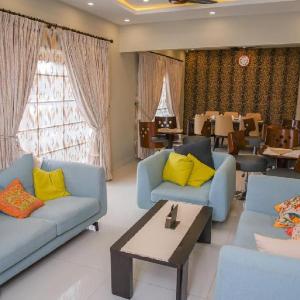 Orchards Cottage Hotel