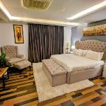 GoldCrest Mall - Sunset View One-Bed Suite Lahore 