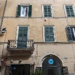 Via Giulia Charming Apartment with Balcony Rome