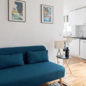 Love cocoon nest near Montmartre