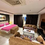 Gold Crest One bed Suite Lahore 