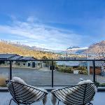 Stoneridge Place Spacious 3 BDR Home with Great Views Queenstown 