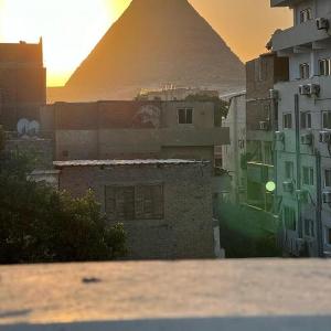 Neat & Modern Studio 2Mins Pyramids - Royal desert Inn