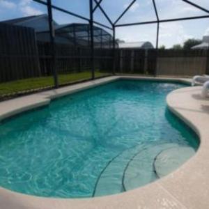 Indian Ridge Oaks 3 Bedroom 2 Bath Pool Home in Kissimmee