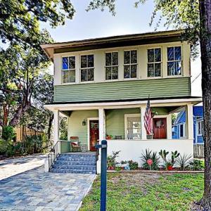 New Listing! Classic Charm In The City With Sunroom Duplex