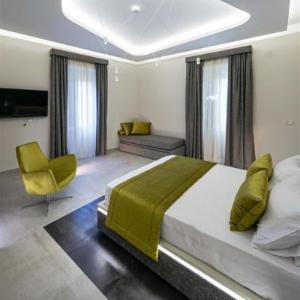 Via Veneto Luxury Suites