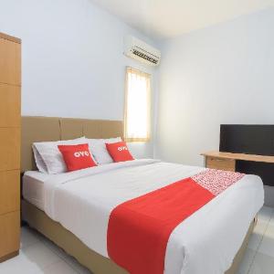 Super OYO 2110 Rotterdam Guest House