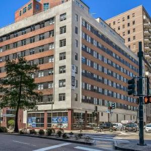 New Orleans Condos Close to Bourbon Street