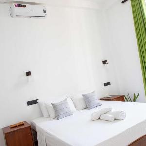 Randon Resort Mirissa