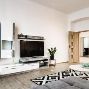 Stay Inn Apartments Naplavka