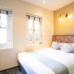 Harbour Ville Hotel Hamilton