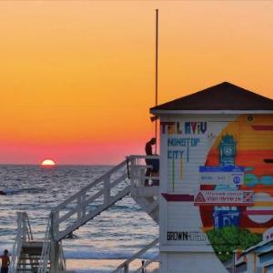 Loftstyle Beach in Gordon by Holyguest