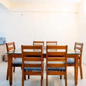 Elegance Serviced Apartment