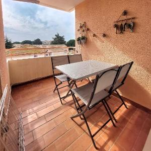 T3 avec terrasse climatisation et parking