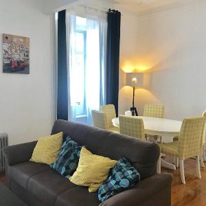 Luxury Apartment with Terrace in Lisbon Central