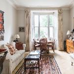 Distinctive Kensington 1-bed flat 