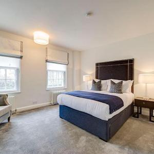 Two Bed Flat in Fashionable Chelsea