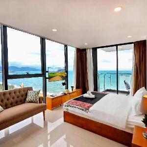 Holi Beach Hotel and Apartments