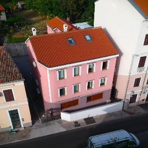 Agostini - Contactless apartments Vukovarska - FREE PARKING