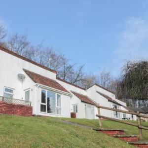 Holly Hedge Cottage