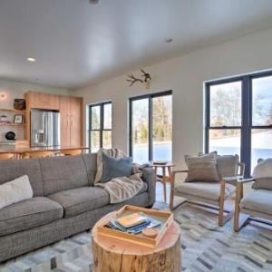 Trails End - Modern Pet-Friendly Winthrop Home!