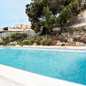 Amazing Home In Saint Pierre La Mer With Wifi