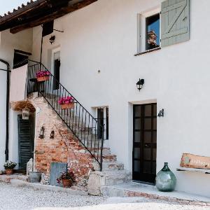 Cosy house near Alba and Langhe Lindhouse