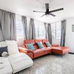 Encanto house with king bed Isabela