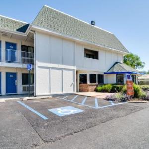 Motel 6 Chicago O'Hare - Schiller Park hotel in Schiller Park