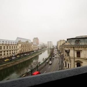 Huge River View Apartment in OLD TOWN Bucharest 3BDR