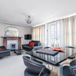 GuestReady - Luxury 2BR flat in Knightsbridge wPatio 4 guests