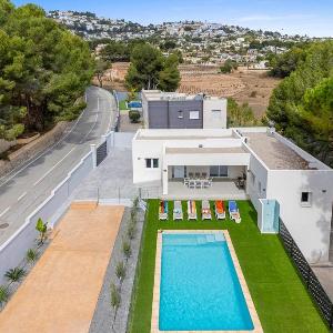 Villa Aiko - Plusholidays