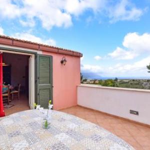 3 Bedroom Cozy Home In Castellammare Del G